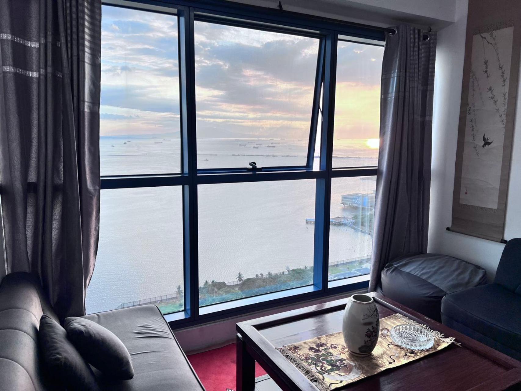Dreamy Sunset Bay Aparthotel Manilla Buitenkant foto